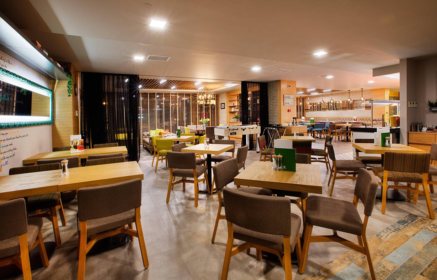 Holiday-Inn-Istanbul-Kadikoy-Restaurant-13