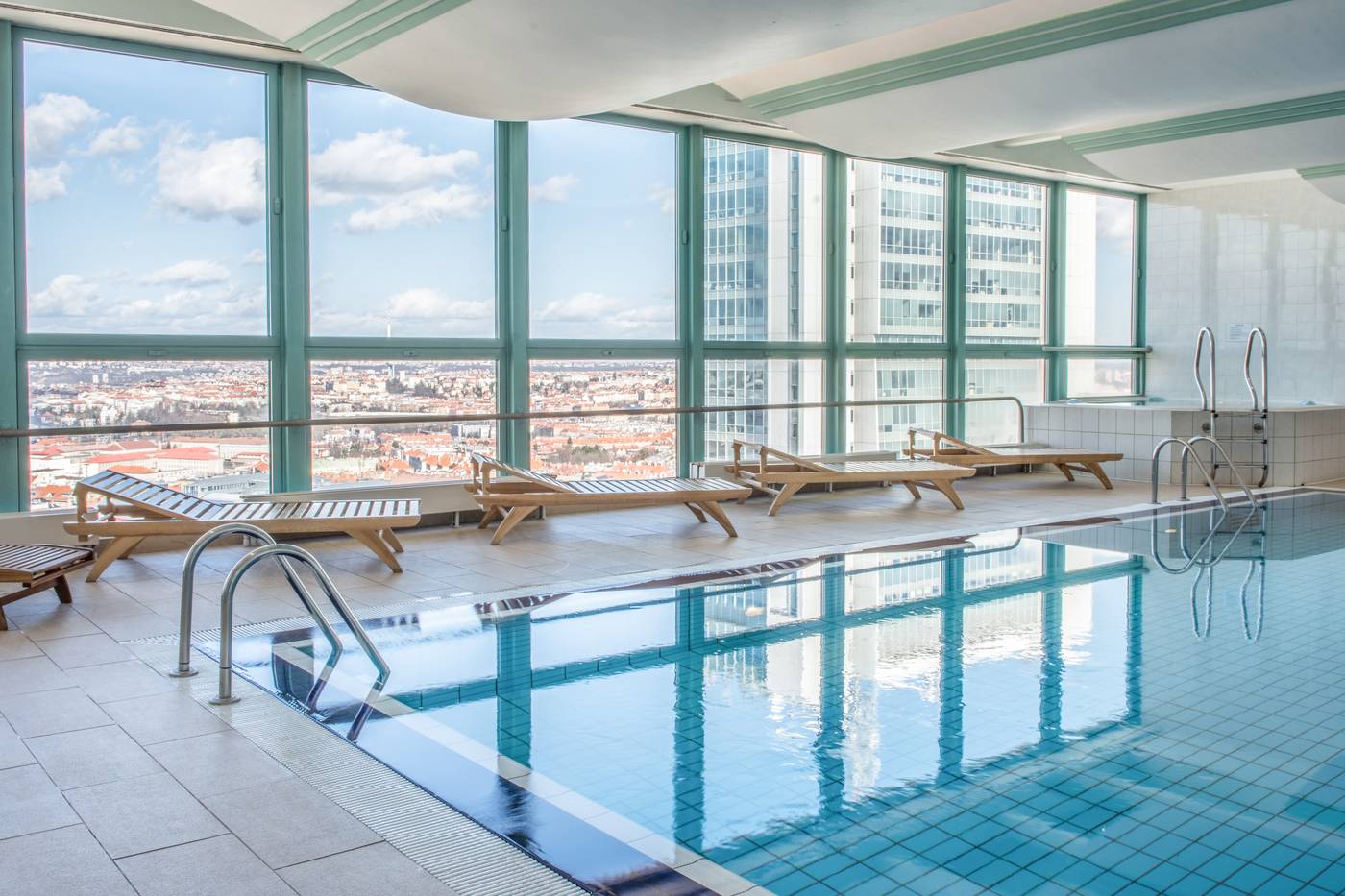 Panorama-Hotel-Prague-Pool-54