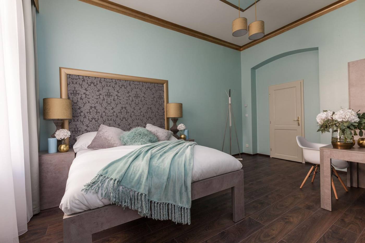 Gorgeous-Prague-Rooms-Room-24