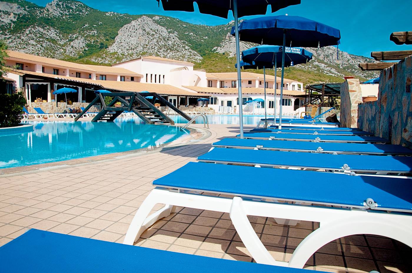 Club-Esse-Cala-Gonone-Beach-Village-Pool-5