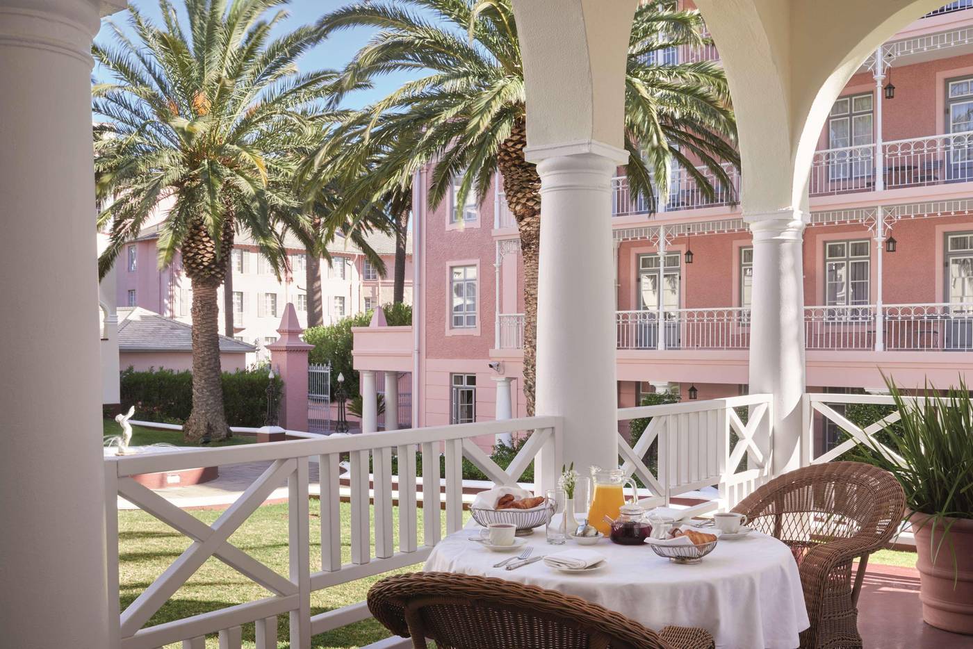 Belmond-Mount-Nelson-Hotel-Room-3