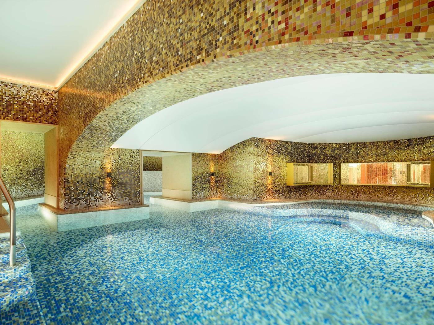 Raffles-Europejski-Warsaw-General-view-98