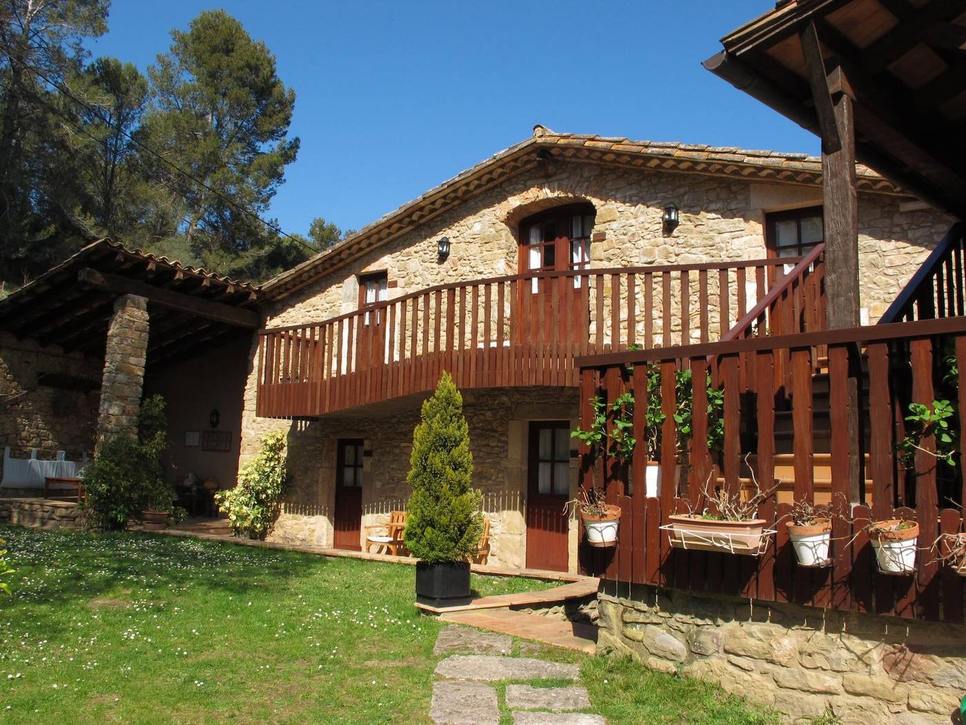 La Sala De Camos-Spain-Camos-General view-7