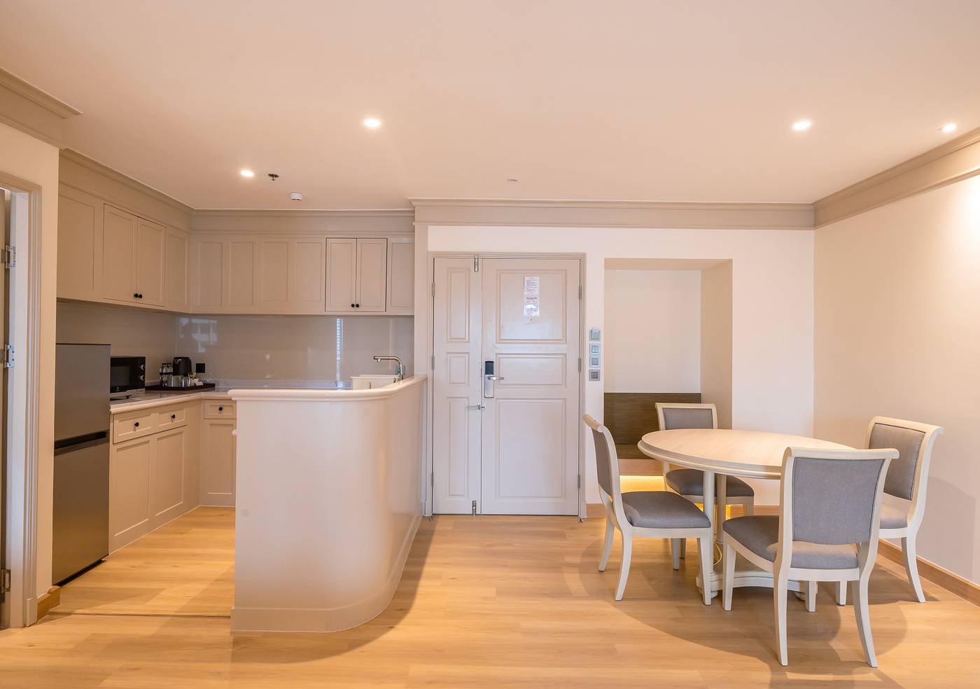 Centre-Point-Hotel-Sukumvit-10-Room-55