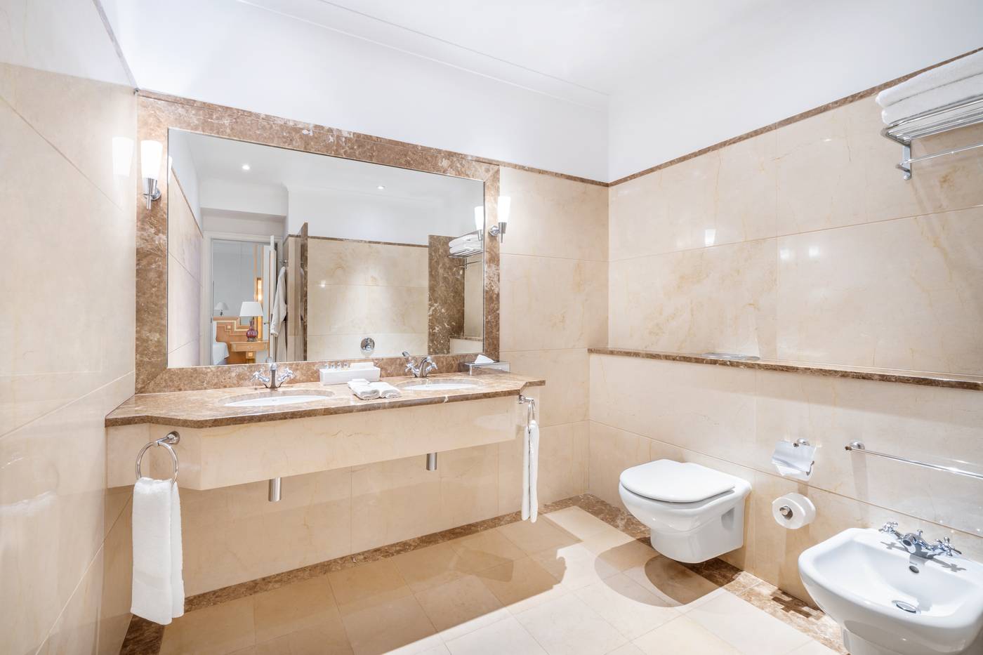 Palacio-Estoril-Hotel-Golf---Spa-Room-24