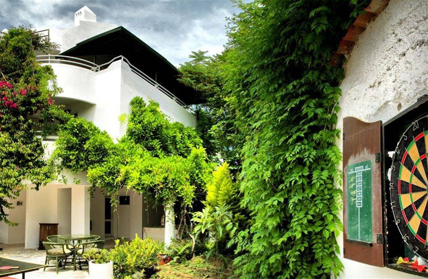 Golden-Gate-General-view-6