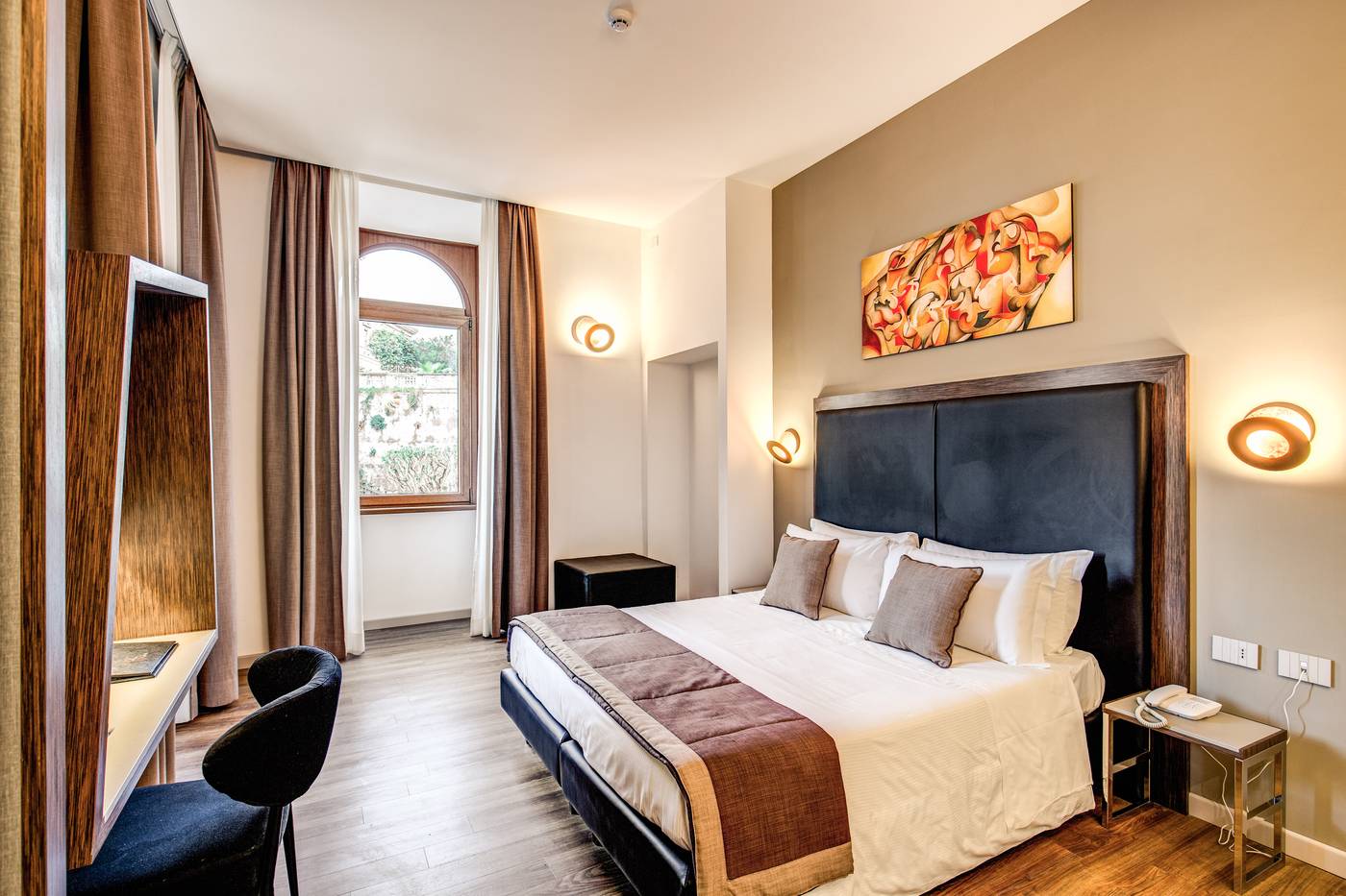 Al-Manthia-Hotel-Room-14