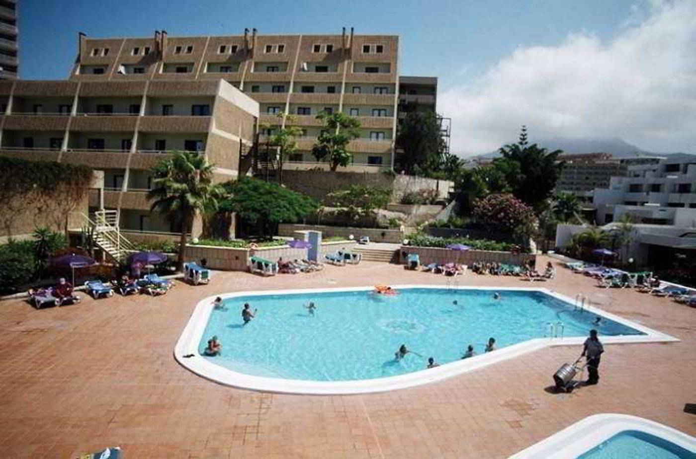 Playazul-Apartments-Pool-3