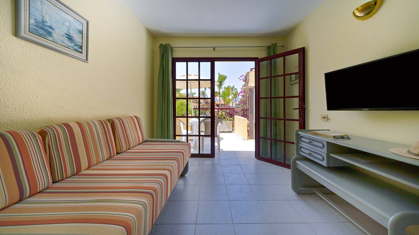 Maspalomas-Oasis-Club-Room-35