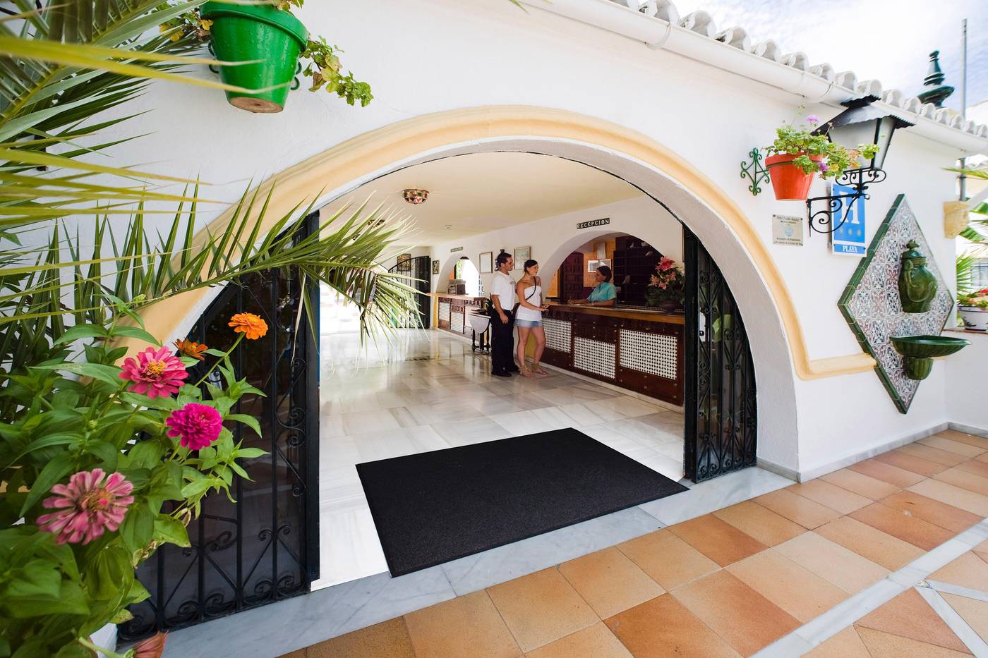 Globales-Pueblo-Andaluz-Lobby-36