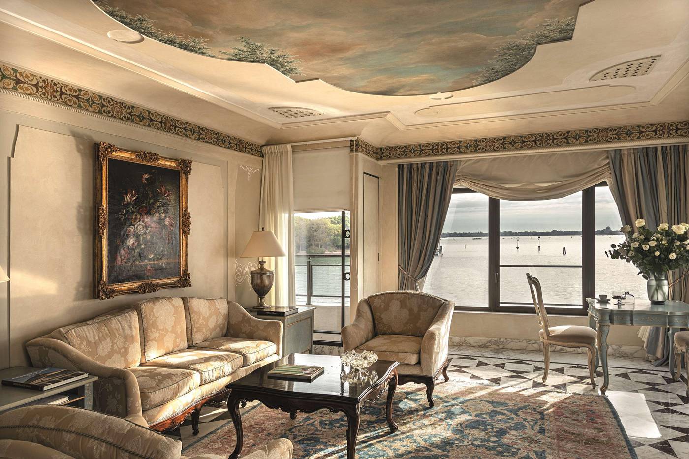 Hotel-Cipriani--A-Belmond-Hotel--Venice-Room-49