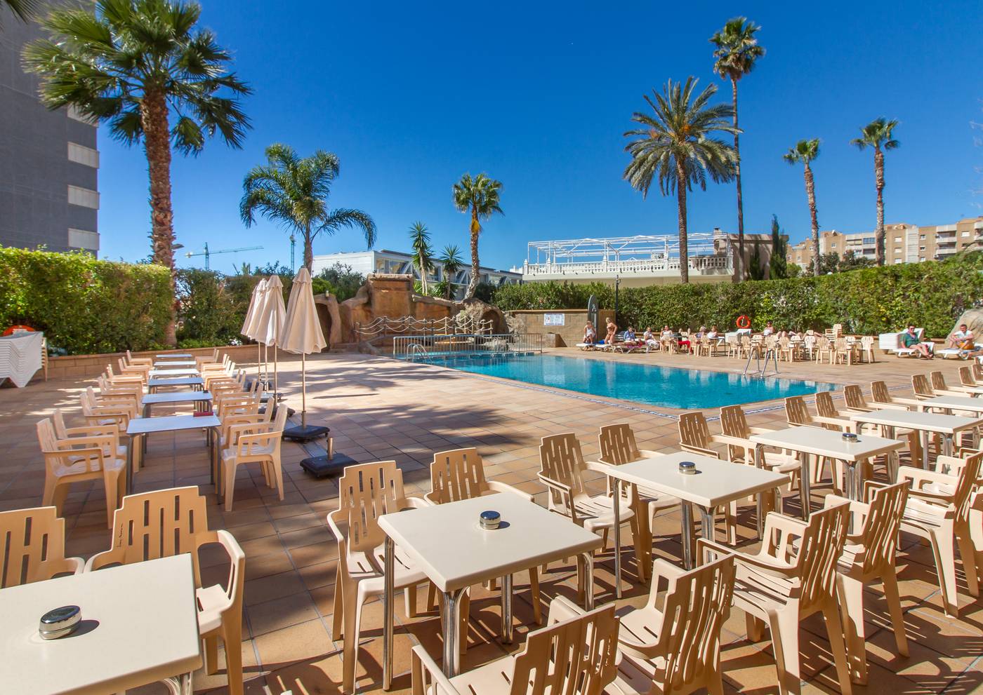 La-Era-Park-Apartments-Terrace-7