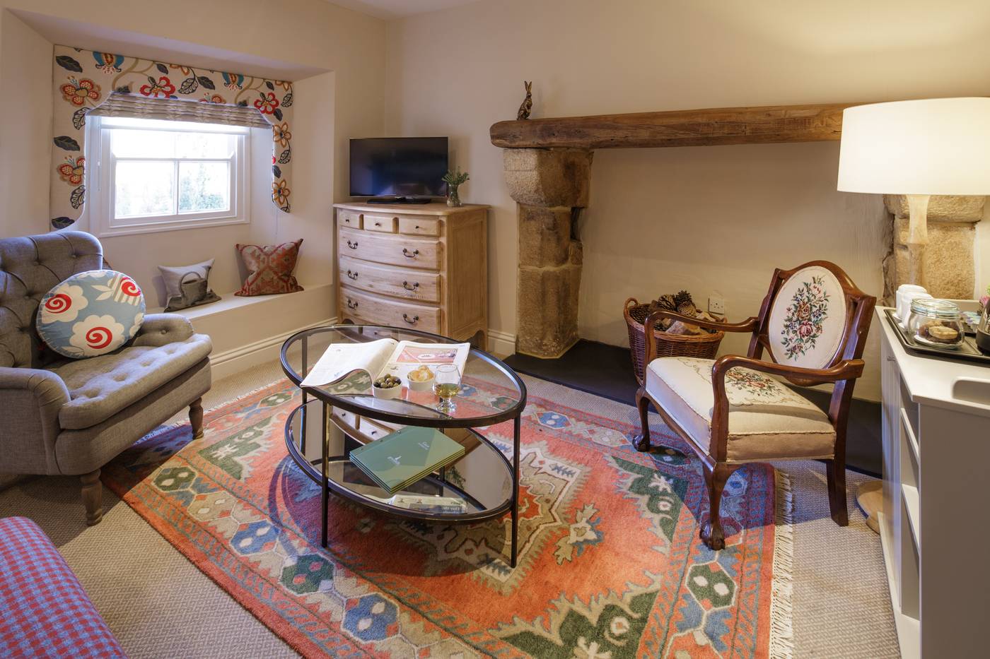 Greenhills-Country-Hotel-Room-5