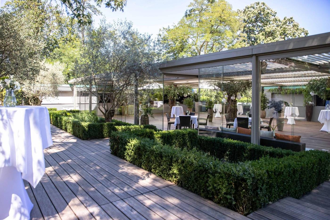 La-Reserve-Geneve---Hotel-Spa-and-Villa-Lobby-67