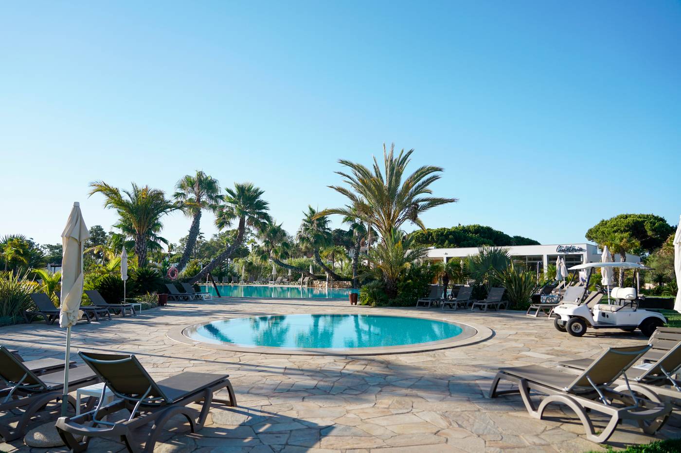 Alfagar-2-Aparthotel-Pool-17