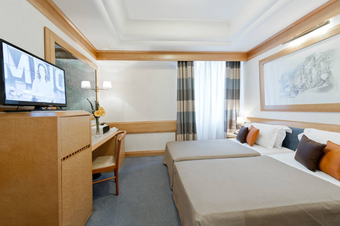 Hotel-White-General-view-21