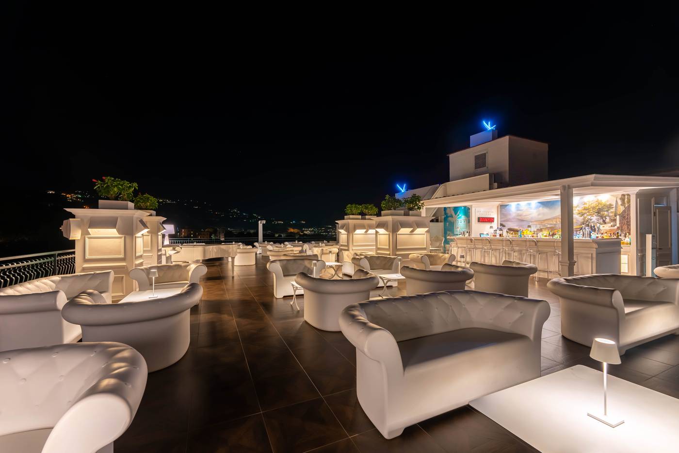 Majestic-Palace-Bar-15