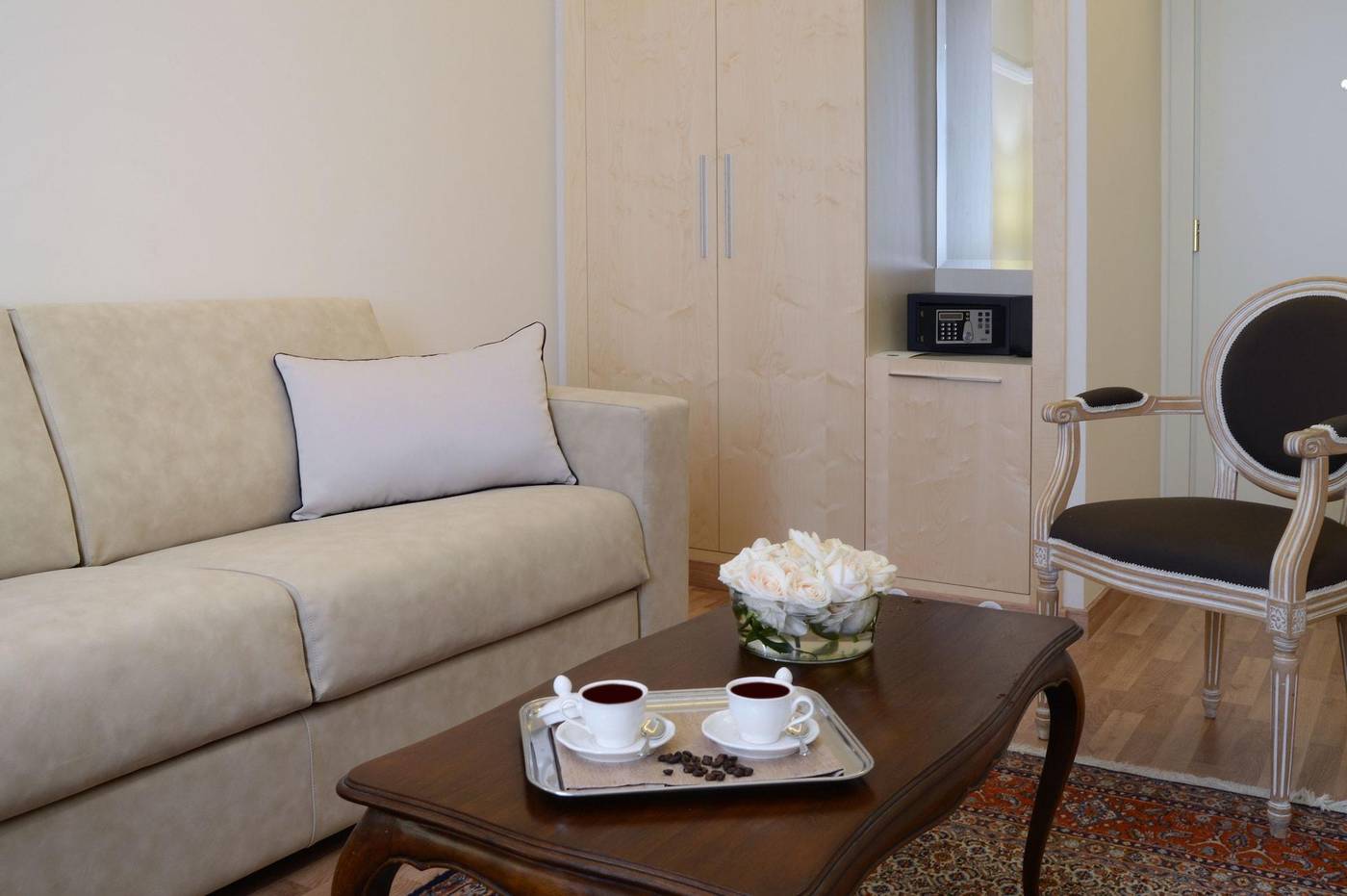 Grand-Hotel-Vittoria-Room-39