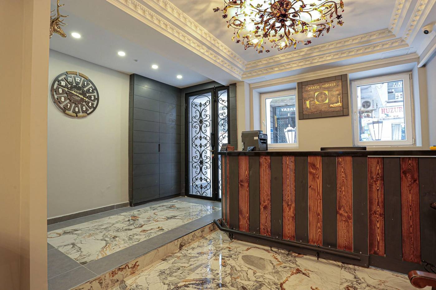 Arach-Hotels-Harbiye-Lobby-1