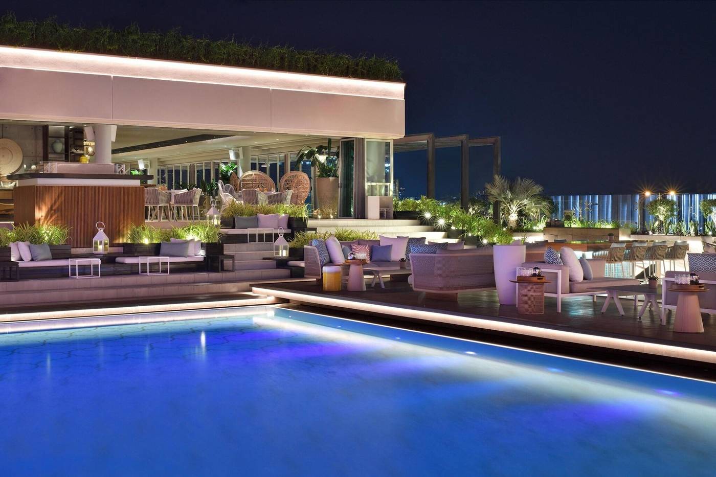 Grosvenor-House-West-Marina-Beach-Restaurant-4