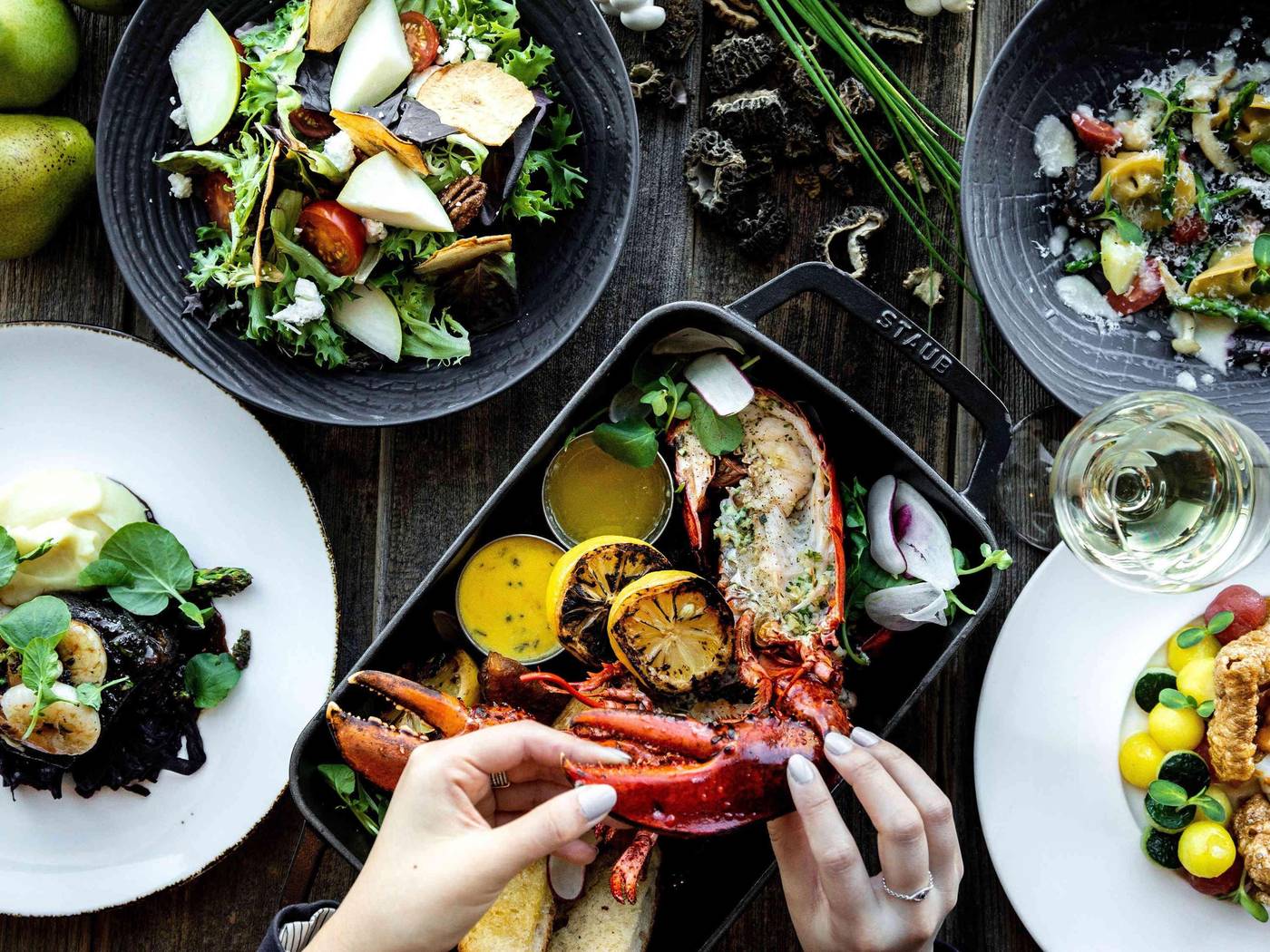 Fairmont-Vancouver-Airport-Restaurant-52