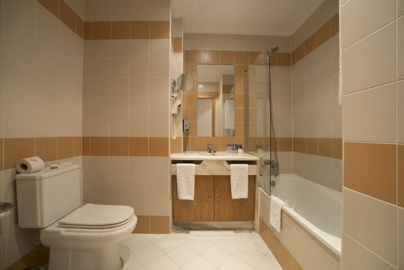 Vila Gale Estoril-Portugal-ESTORIL-Room-8