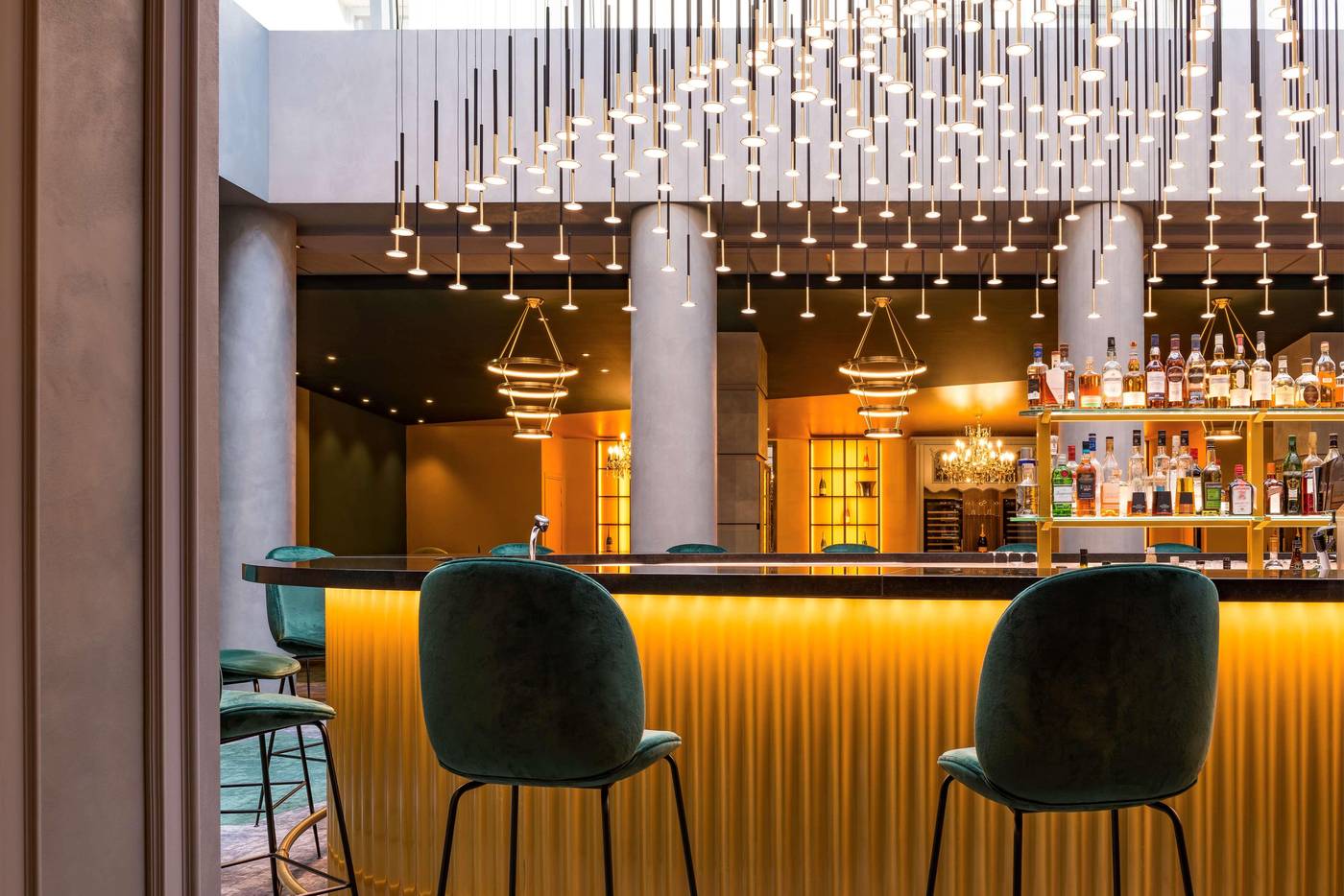 Le-Louis-Versailles-Chateau-General-view-18