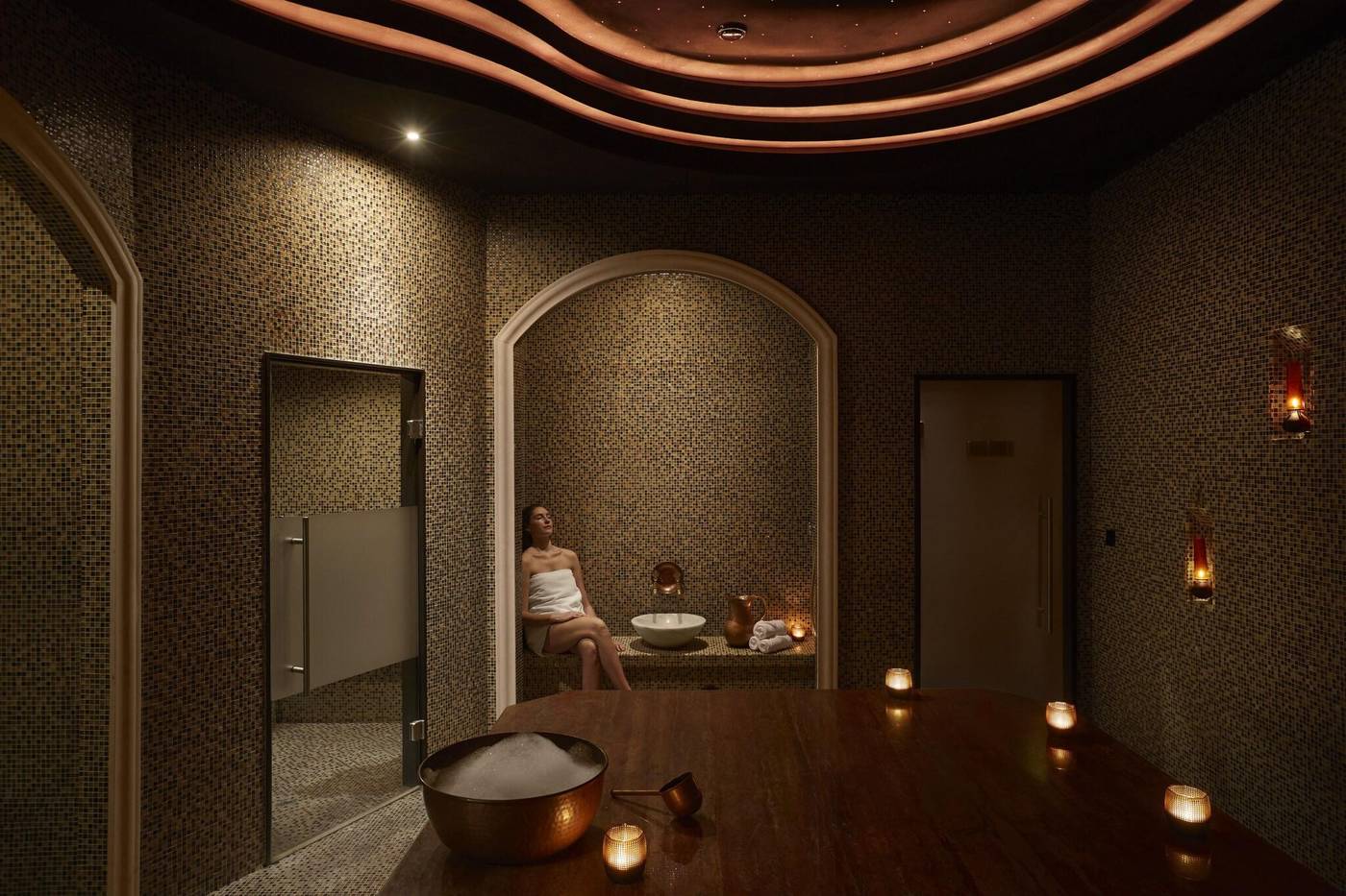 Conrad-Hotel-Dubai-Sports-and-Entertainment-75