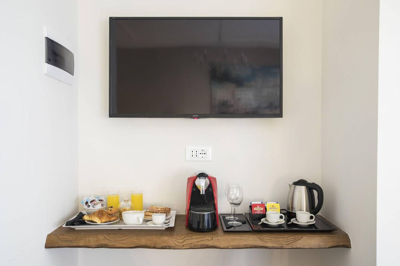 Trastevere-Gallery-Suites-Restaurant-5