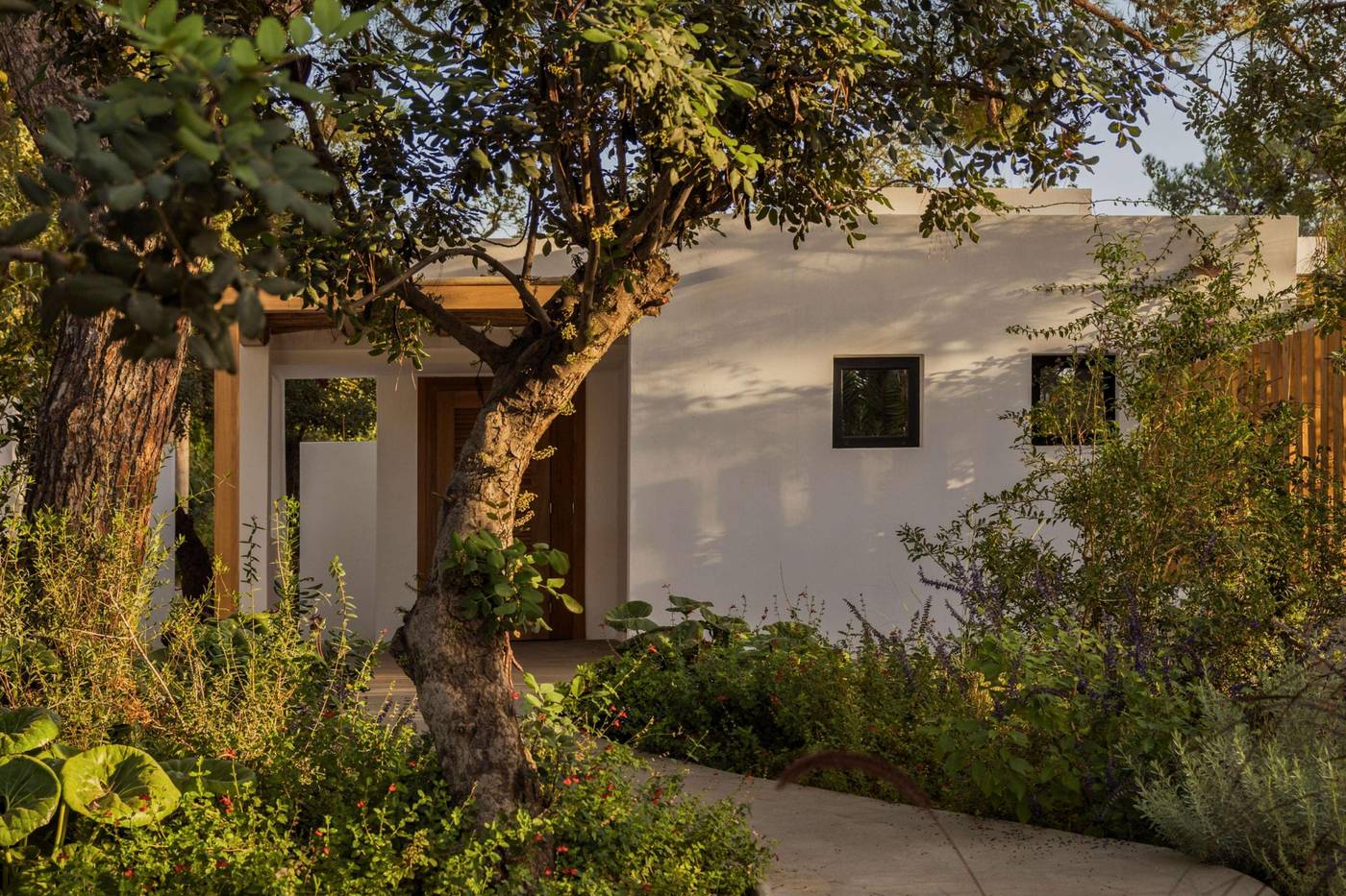 Minos-Beach-Art-Hotel-Room-18