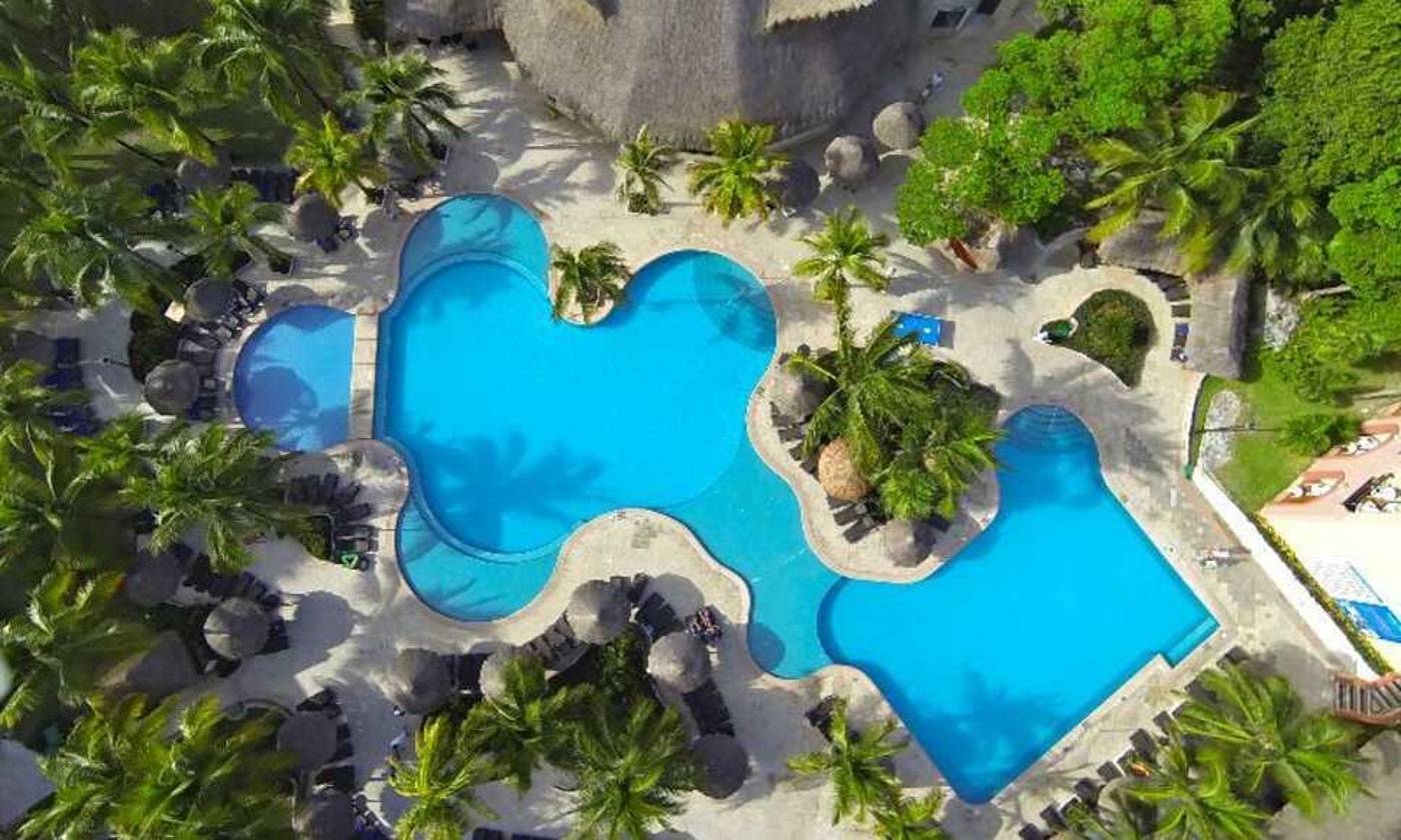 Sandos Playacar Beach Resort