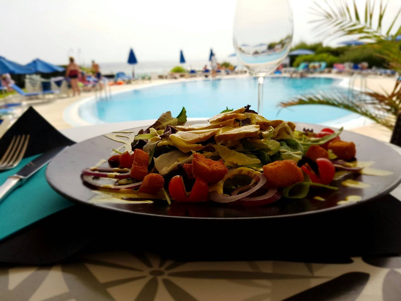 Vistamar-Restaurant-12