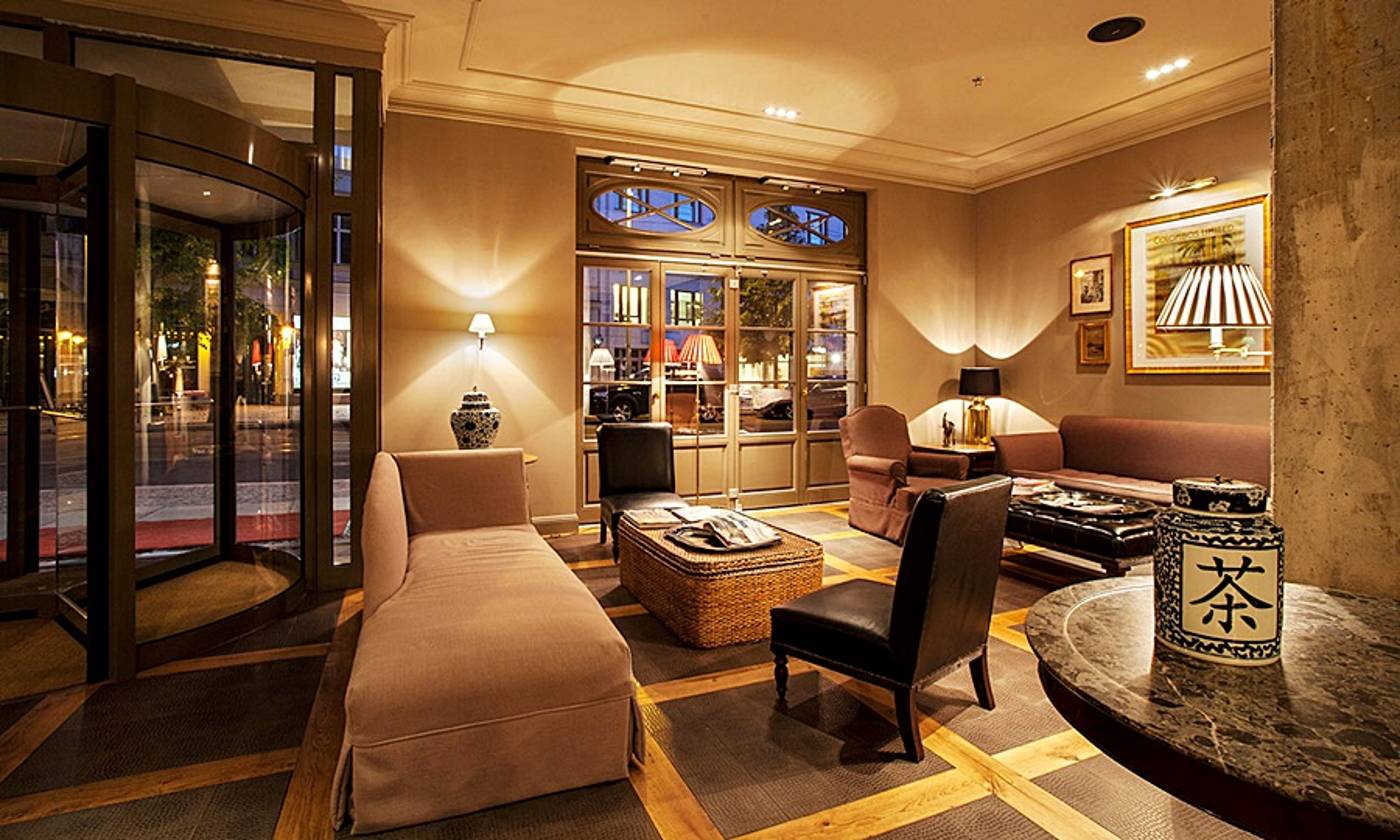 Monbijou-Hotel-Lobby-6