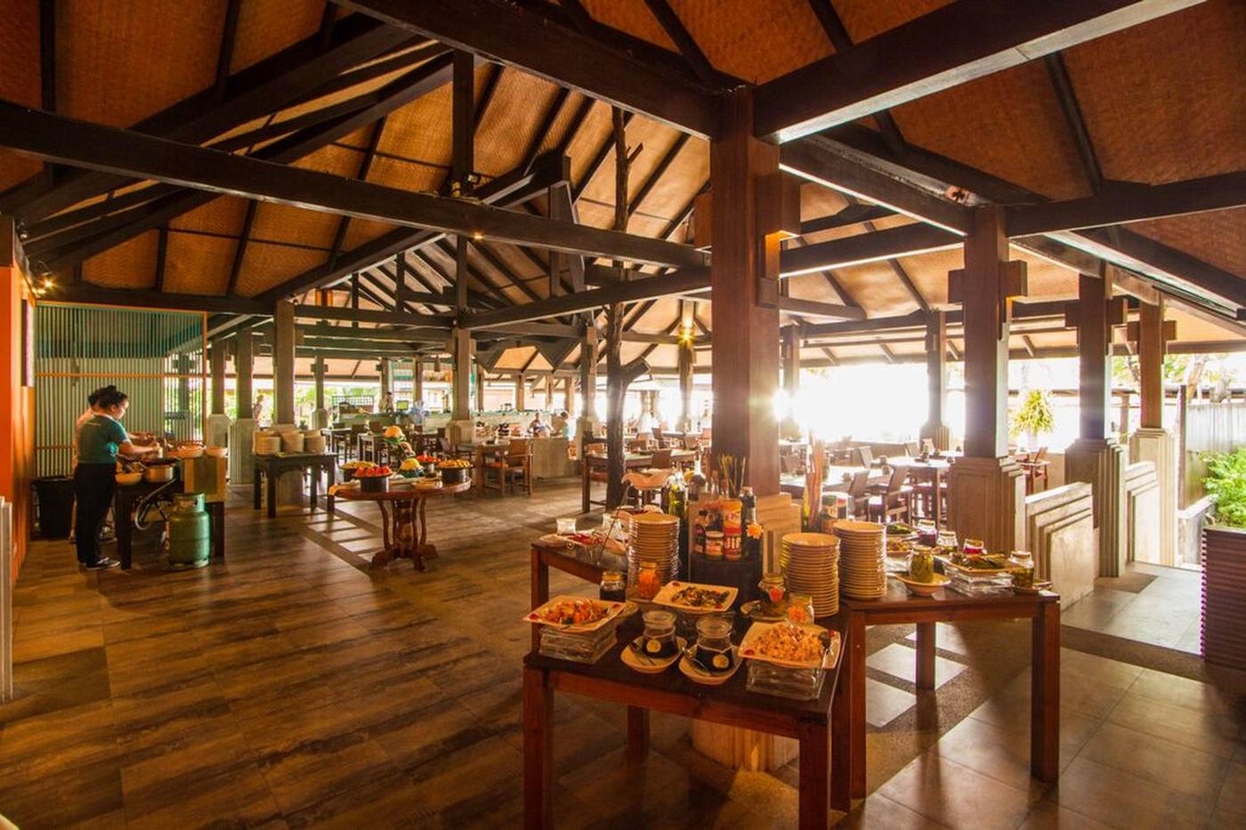 Fair-House-Beach-Resort--SHA-Extra---Restaurant-46