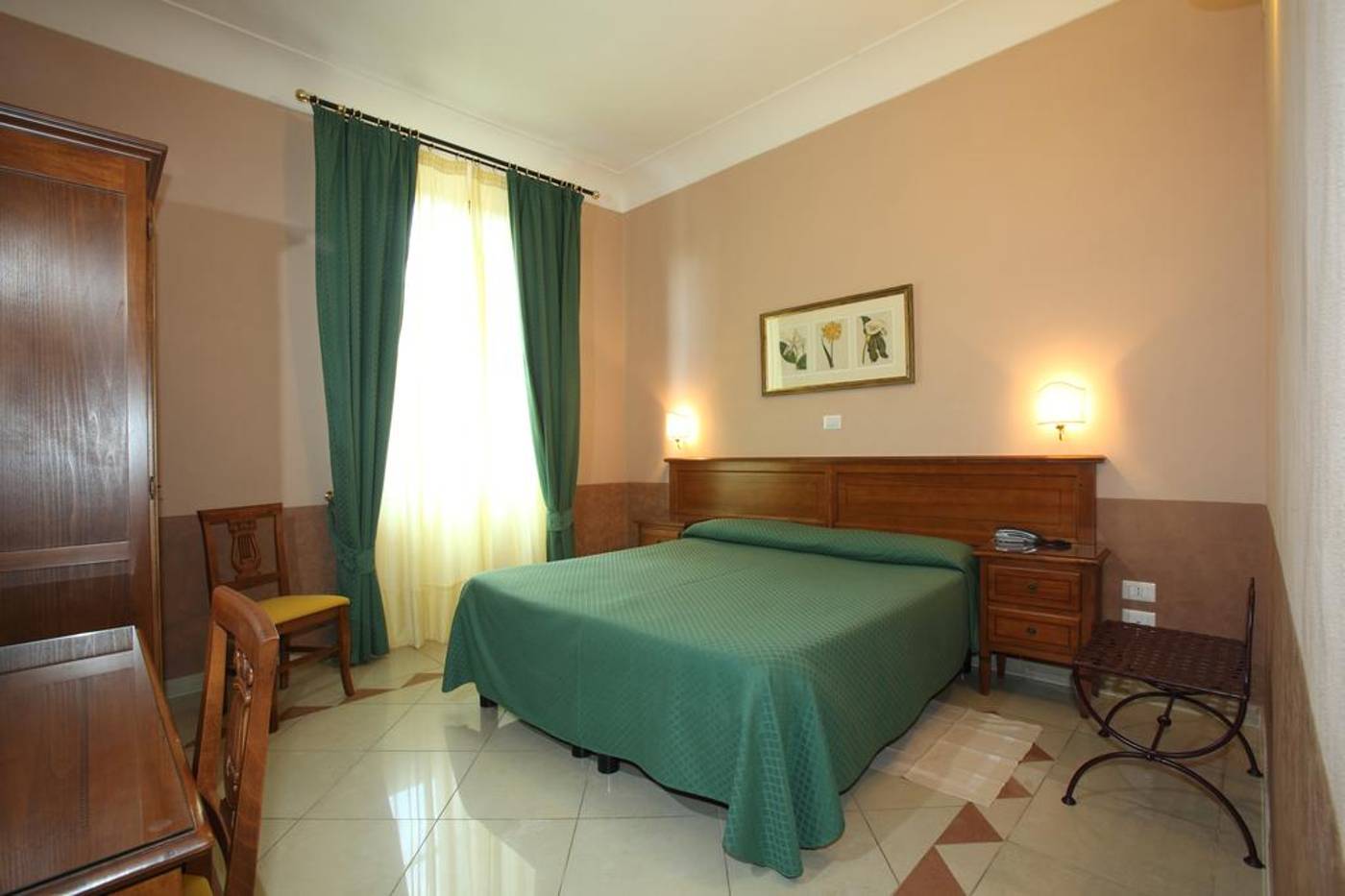 Albergo Chiusarelli-Italy-SIENA-Room-10