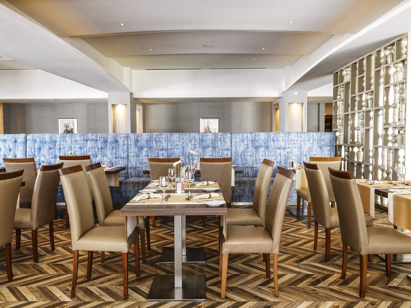 Olympic-Lagoon-Resort-Restaurant-58