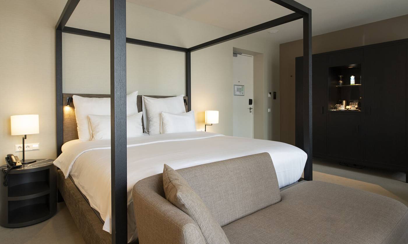 Pestana-Amsterdam-Riverside-Room-35