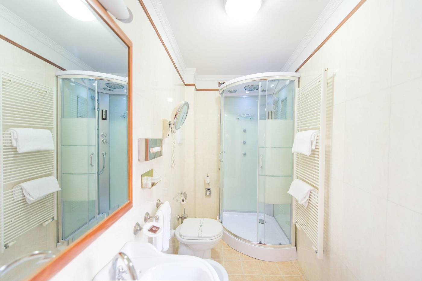 Strozzi-Palace-Hotel-Room-40