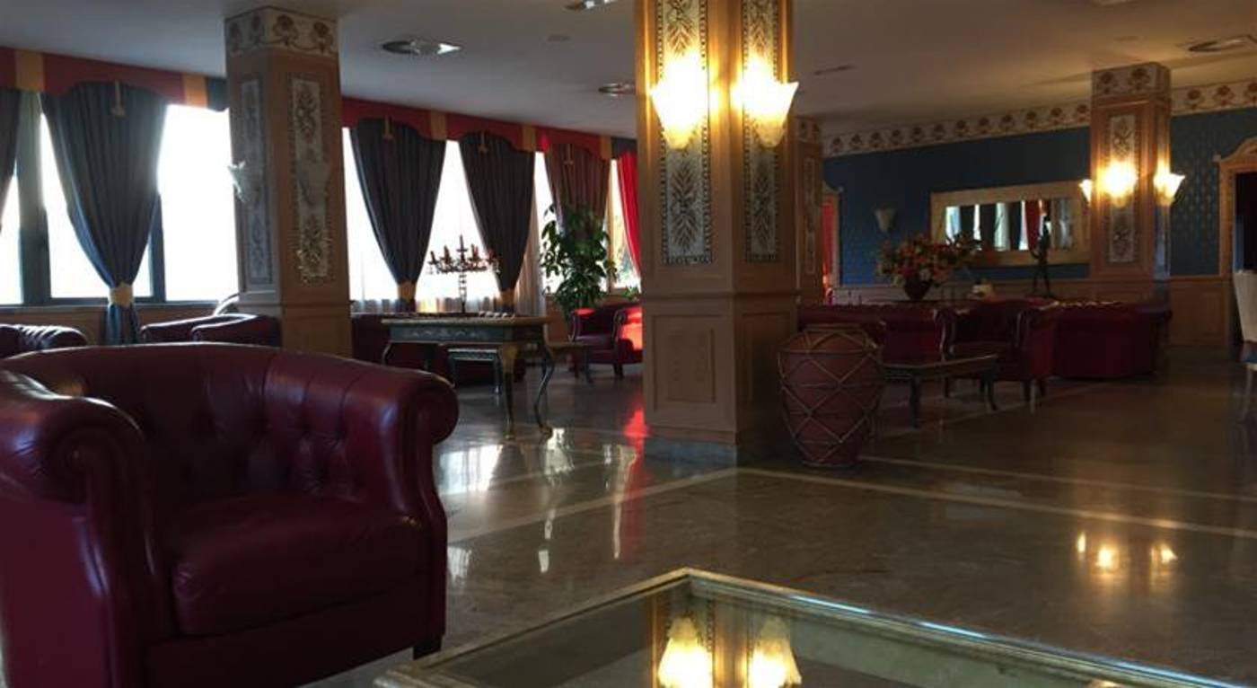 Promenade-Italy-MONTESILVANO MARINA -General view-1