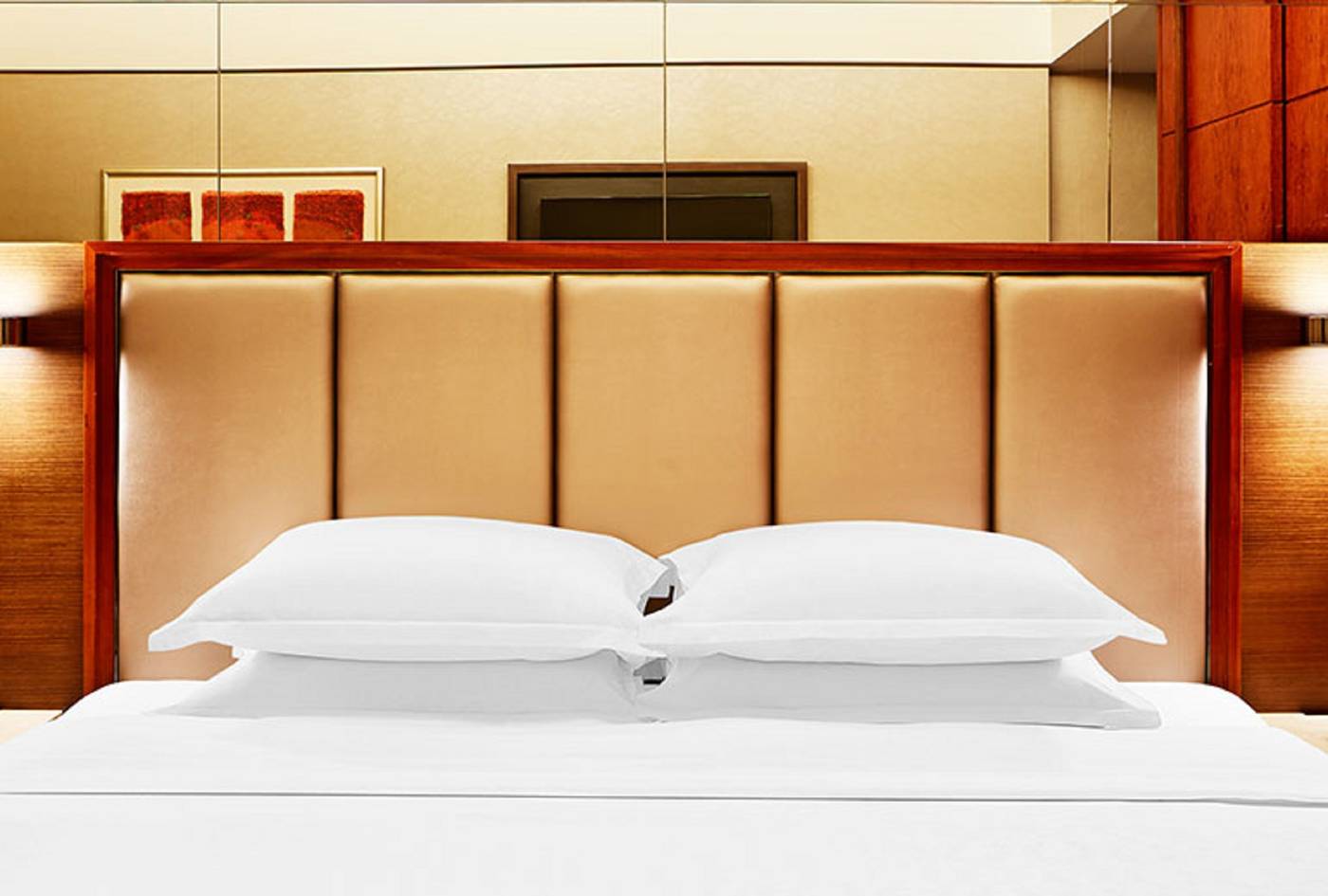 Sheraton-Hong-Kong-Hotel---Towers-Room-52