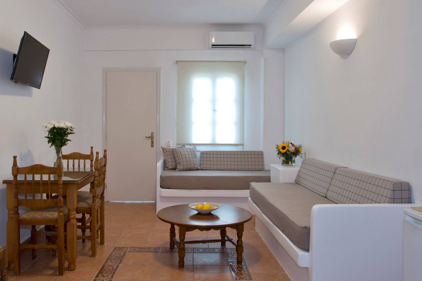 Alexandra-Aparthotel-Room-37