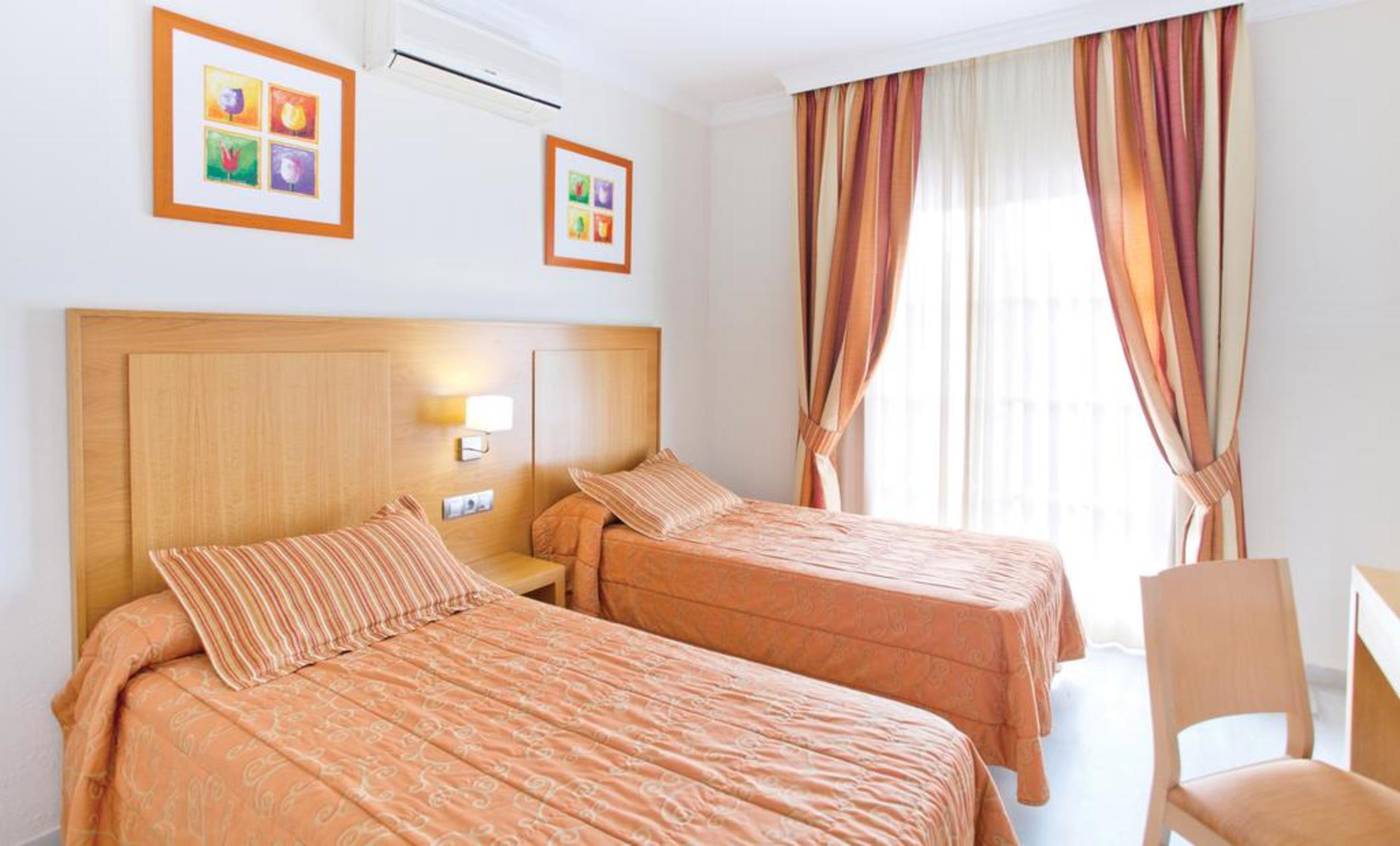 Muthu-Grangefield-Oasis-Room-24
