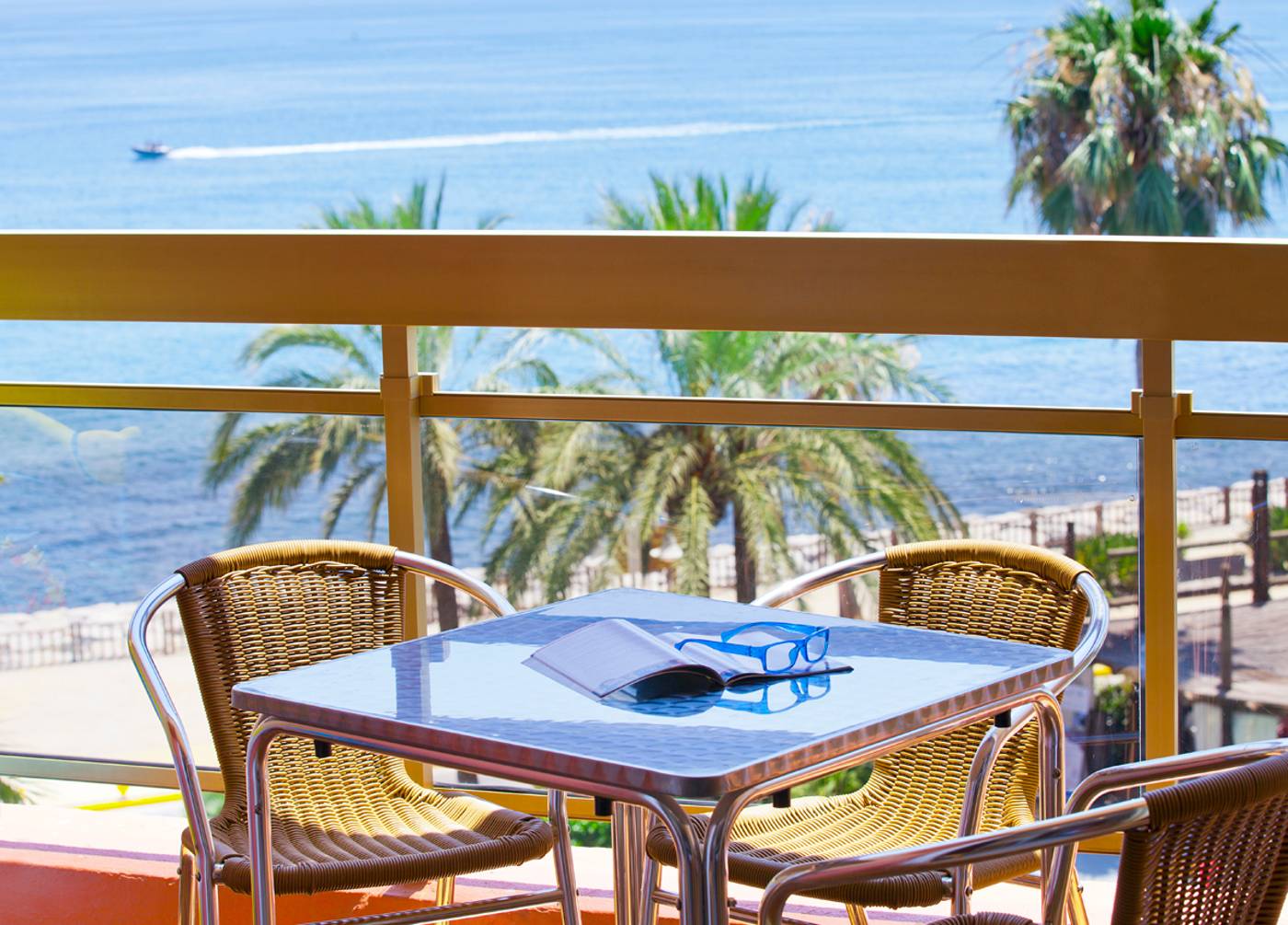 Sunset-Beach-Club-Room-59