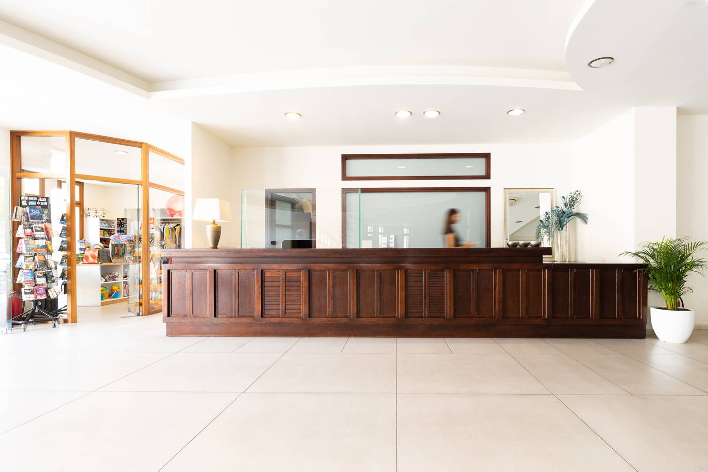 Ariadne-Beach-Lobby-47