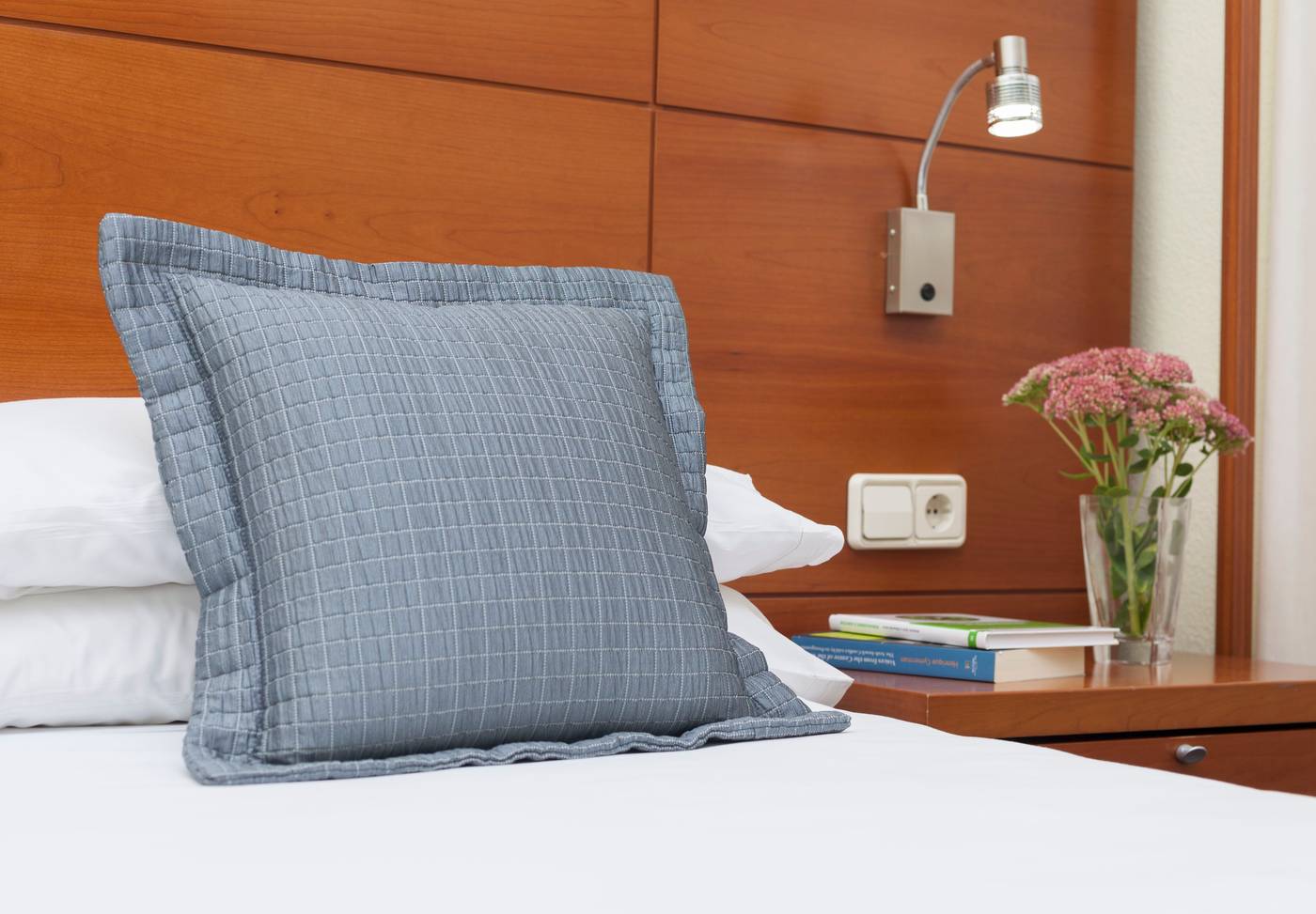 Porcel-Torre-Garden-Room-18