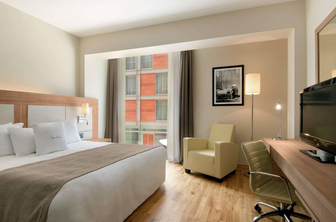 DoubleTree-by-Hilton-Milan-Room-16