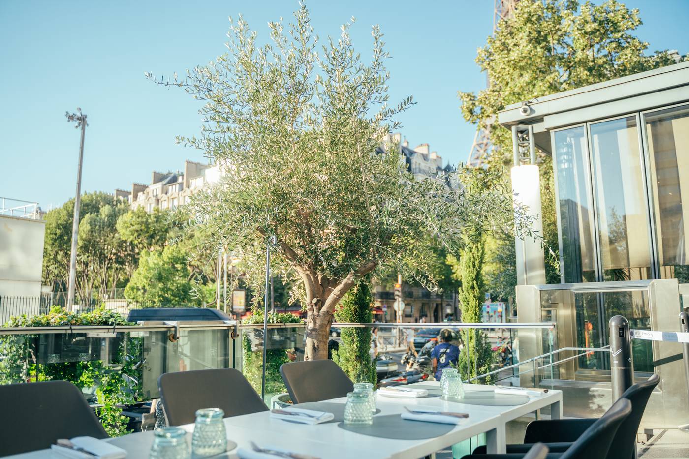 Pullman-Paris-Tour-Eiffel-Terrace-58