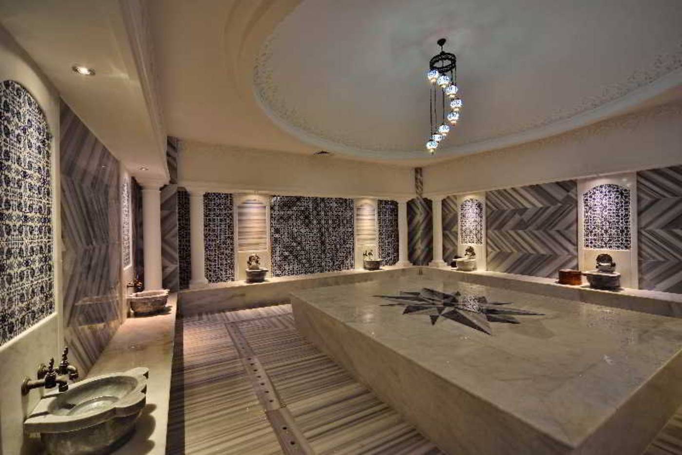 Side-Crown-Serenity-Sports-and-Entertainment-50