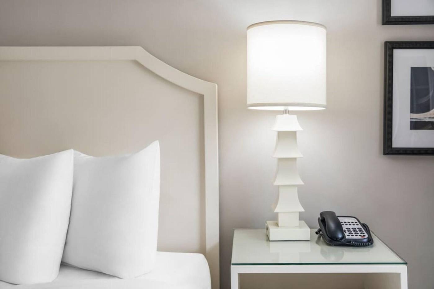 Hollywood-Hotel-Room-22