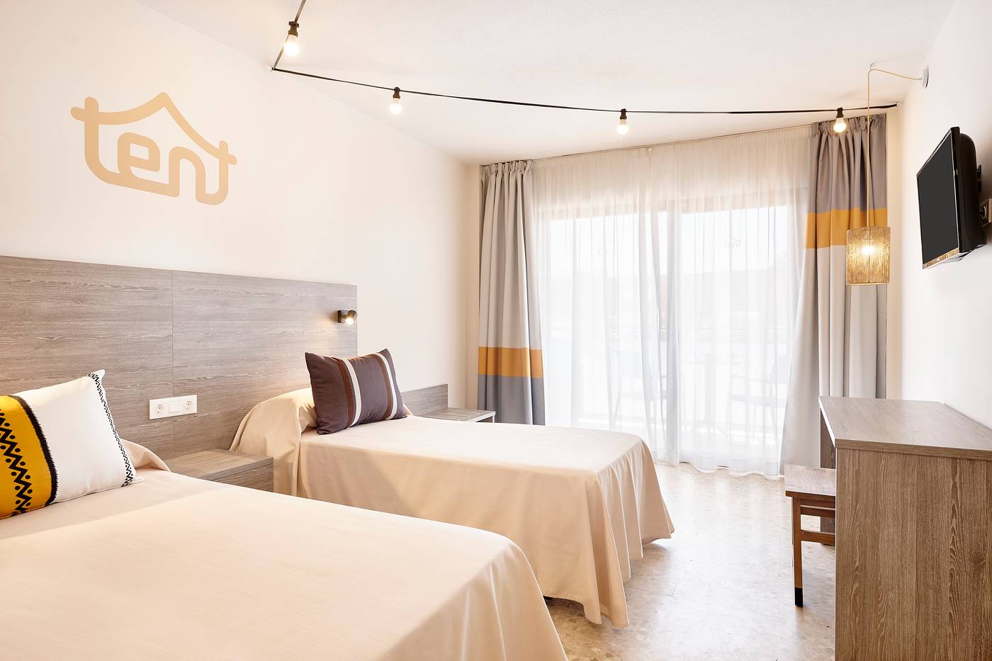 tent-Torremolinos-Room-6